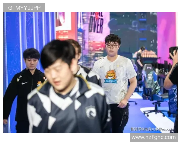 esports数据电竞比分分析FPX边路渗透策略的成功与不足之处探讨 esports数据电竞比分分析FPX边路渗透策略的成功与不足之处探讨