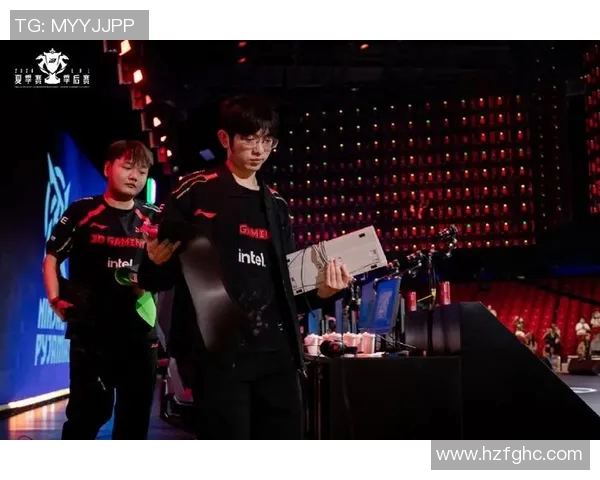 电竞新闻青年赛中JDG的节奏表现分析与战术解读探讨